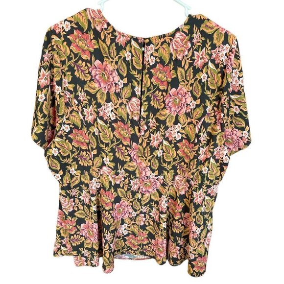 Peplum Crepe Cage Front Top, Torrid Blouse Plus Size 2X Black Floral Soft Fabri - Picture 2 of 4